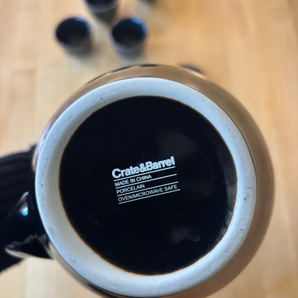 Crate and Barrel Black Brown Porcelain Teapot 4 Cups Yi Xiang Min # 274-135